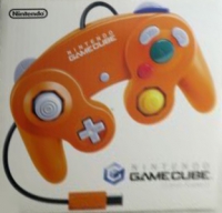 Nintendo GameCube DOL-001 (Orange / Dolby Pro Logic II) Box Art