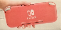Nintendo Switch Lite (Coral) [EU] Box Art