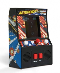 Arcade Classics #5 - Asteroids Box Art