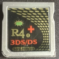 R4i+ 3DS/DS Box Art