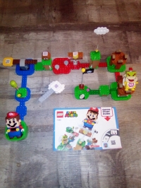 Lego Super Mario: Starter Course Box Art