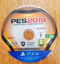 Pro Evolution Soccer 2019 - David Beckham Edition Box Art