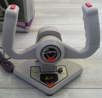 Beeshu Zoomer Box Art