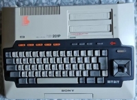 Sony Hit Bit Home Computer HB-201P (G) Box Art
