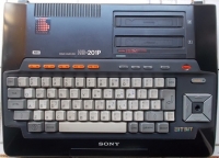 Sony Hit Bit Home Computer HB-201P (B) Box Art