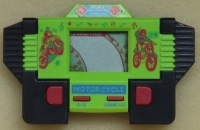 Motorcycle (green / racing left) Box Art