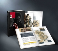 Metal Gear Solid V: The Phantom Pain - The Complete Official Guide (Collector's Edition) Box Art