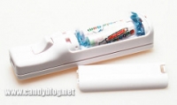 Wii Remote Klik-On Candy Dispenser Box Art