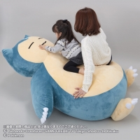 Pokémon - Giant Snorlax (Kabigon) plush / bed Box Art