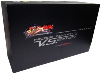 Mad Catz Street Fighter X Tekken Arcade FightStick V.S. Edition Box Art