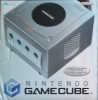 Nintendo GameCube DOL-001 (Limited Edition Platinum) [EU] Box Art