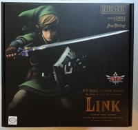 Legend of Zelda, The:  Skyward Sword Link 1/7 Scale Painted Figure Box Art