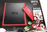 Nintendo Wii Mini - Mario Kart Wii (white ESRB rating label) Box Art