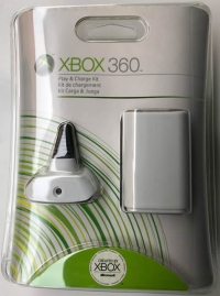 Microsoft Play & Charge Kit (white) Box Art