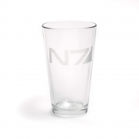 N7 Etched Pint Glass Box Art