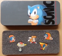 Sonic The Hedgehog Pin Sega Metal Case Set of 5 Complete 1992 Box Art