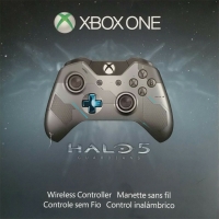 Microsoft Wireless Controller 1697 - Halo 5: Guardians Box Art